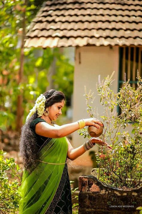 Tulasi Indian Kerala Girl & Kerala Tulasi Videos .